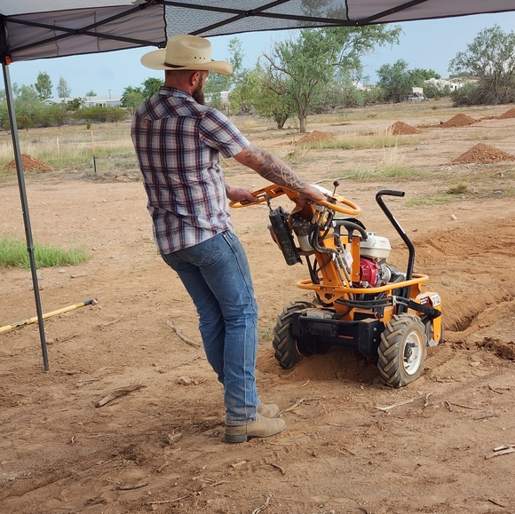 Meet your Posher, Matt - Picture 4 of 8